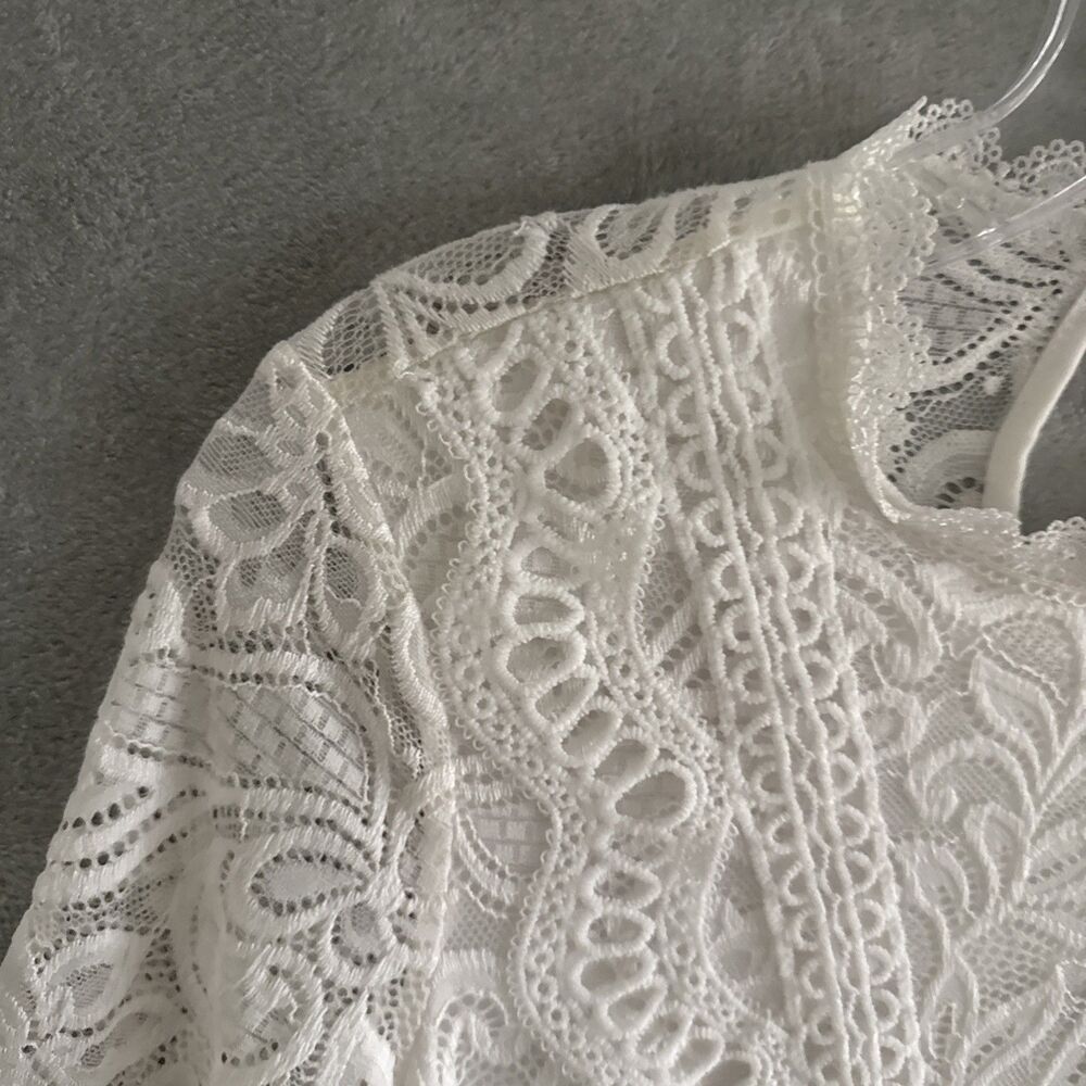 Women's White Lace Blouse Crop Top Women’s Sz S White Ruffle Boho Cottage Praire - Picture 8 of 15